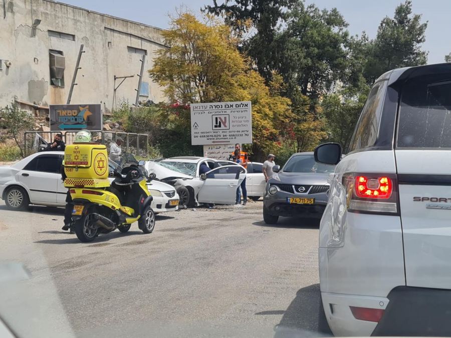 اصابة متوسطة بحادث طرق ذاتي مدخل اكسال